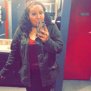 Meet your Posher, Destiny